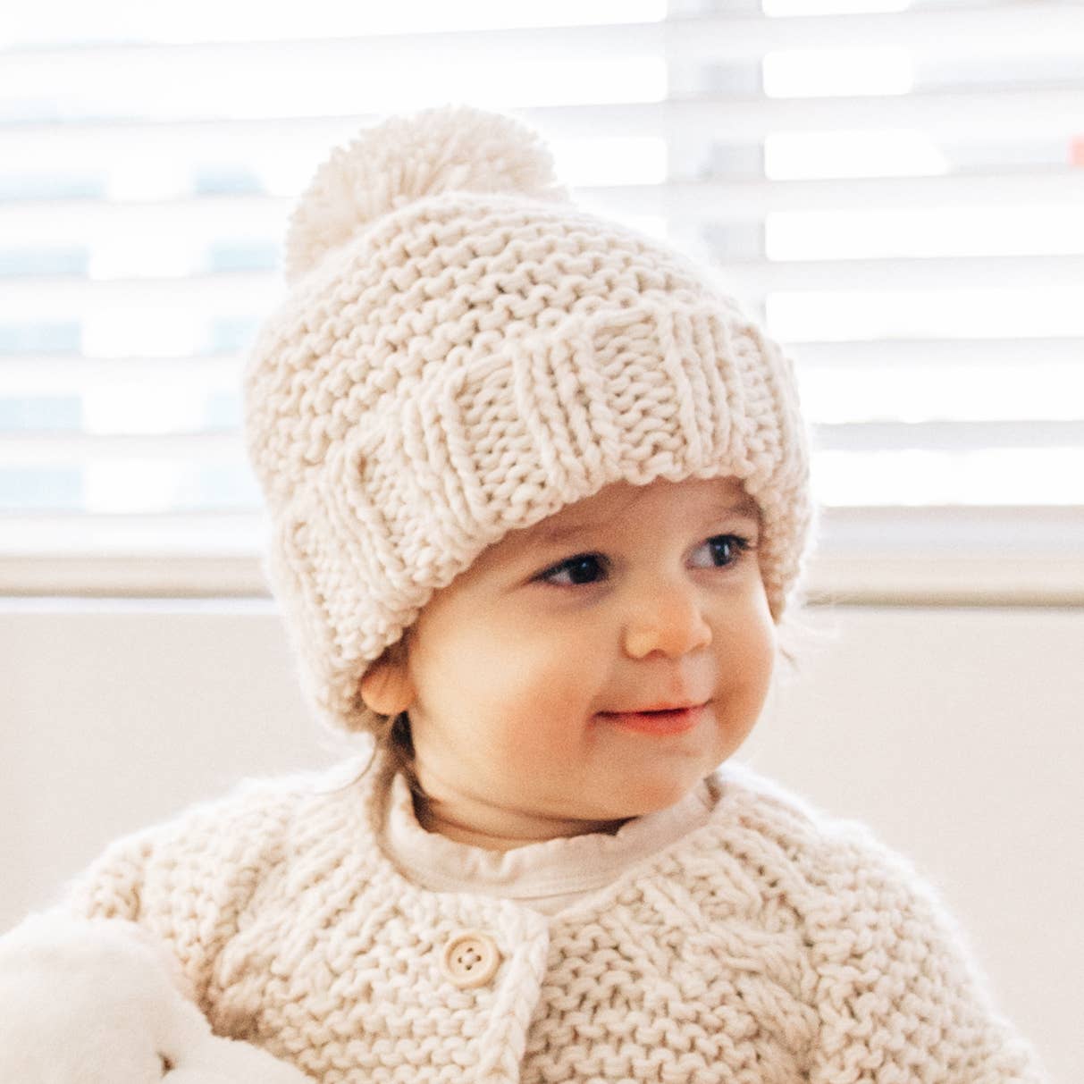 NATURAL GARTER STITCH HAT