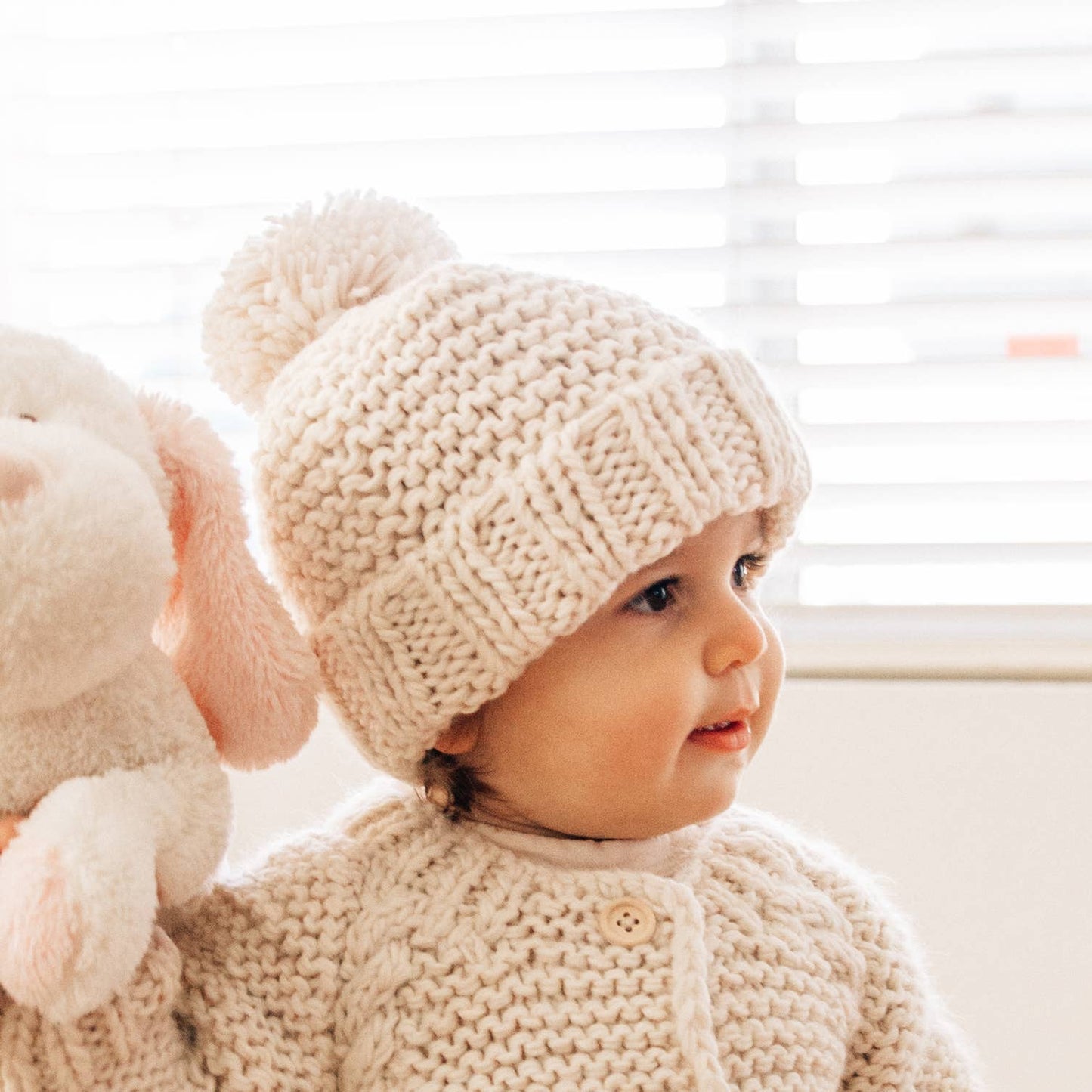 NATURAL GARTER STITCH HAT