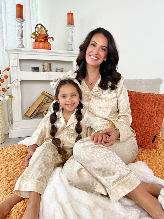 MOMMY AND ME CREAM LEOPARD PRINT SILK PAJAMA SET