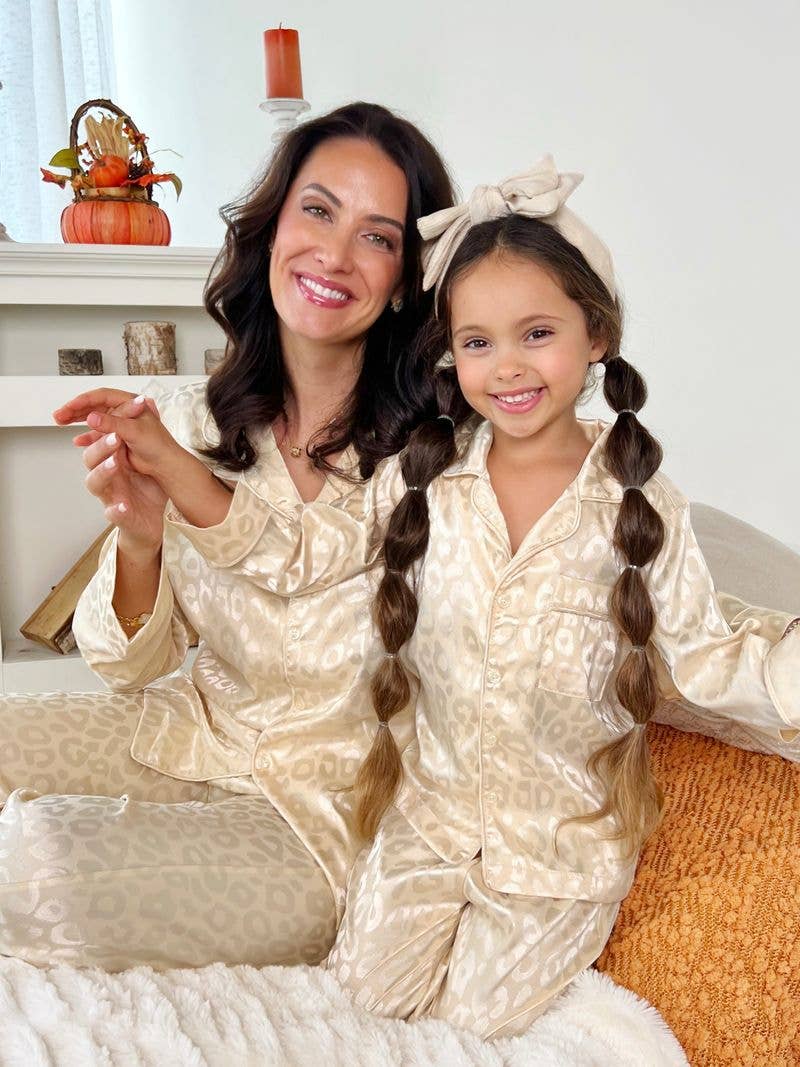 MOMMY AND ME CREAM LEOPARD PRINT SILK PAJAMA SET